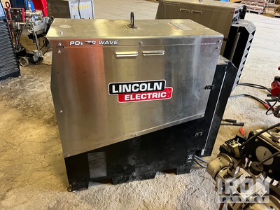 Lincoln Multi-Process Tandem Cruiser Tractor and Power Wave 1000SD SubArc Electric Welder