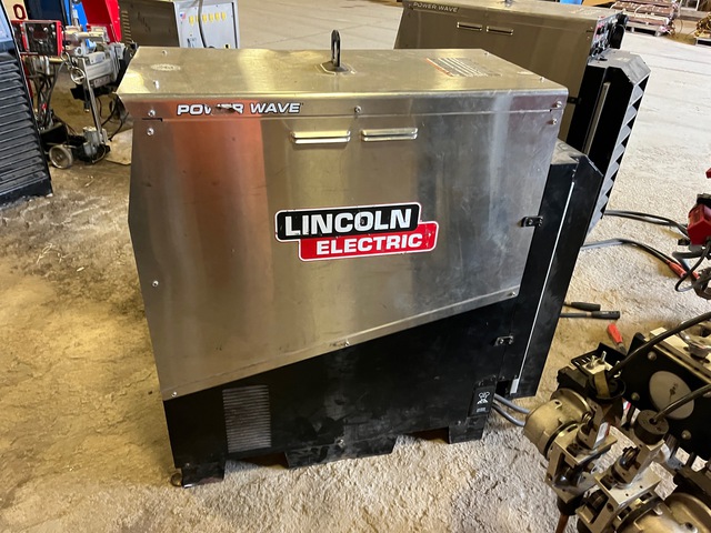 Lincoln Multi-Process Tandem Cruiser Tractor and Power Wave 1000SD SubArc Electric Welder