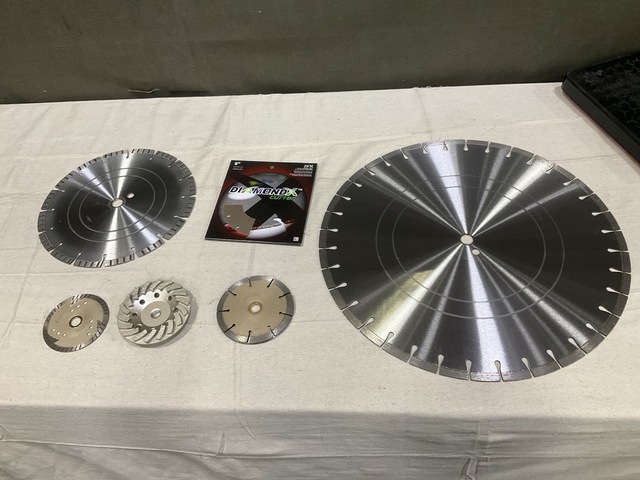 (192) Assorted Cutting Blades