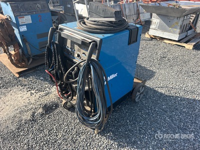 2004 Miller Syncrowave 250 DX 250 A TIG معدة لحام كهربائي