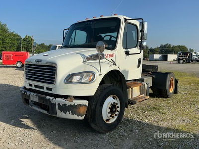 2014 Freightliner M2 106 4x2 Cabina per trattore stradale 2 assi