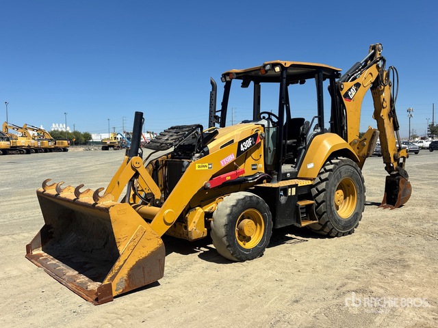 2019 Cat 430F2 4x4 Backhoe Loader