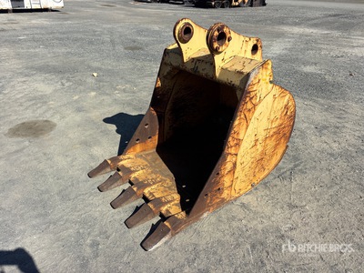 1998 Central Fabricators 36 in Digging Excavator Bucket