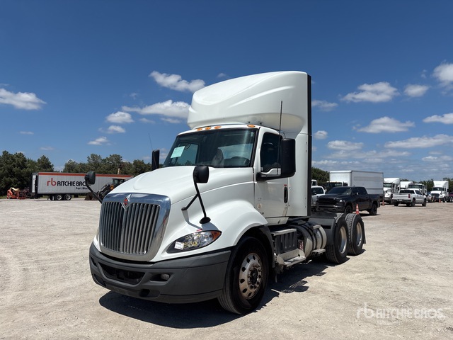 2020 International RH613 6x4 T/A Day Cab Truck Tractor