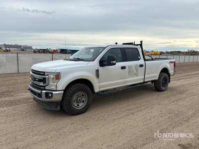 2020 Ford F-350 XLT 4x4 Crew Cab Pickup