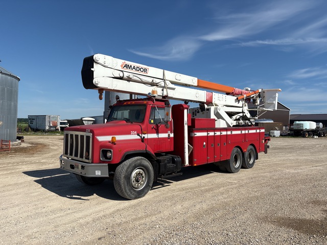 1989 Amador A-75-TEFF2 75 ft on 1990 International 6x4 Cable Placer Bucket Truck