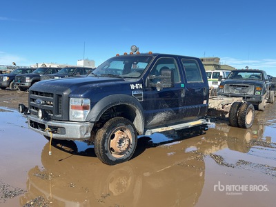 2009 Ford F-550 XL 4x4 Crew Cab Cabine en chassis