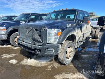 2012 Ford F-550 XL 4x4 Crew Cab Cabine en chassis