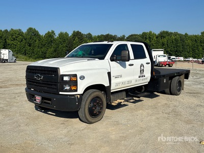 2021 Chevrolet 6500 4x2 Crew Cab Camión Caja Abierta