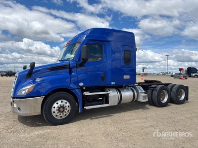 2020 Freightliner Cascadia 126 6x4 T/A Sleeper Truck Tractor