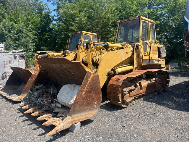 Cat 973 Crawler Loader (Inoperable)