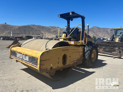 2004 (unverified) Cat CS-583E Smooth Drum Compactor