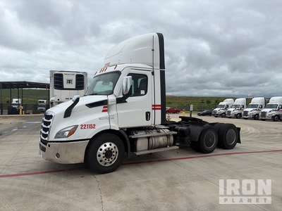 2022 Freightliner Cascadia 116 6x4 T/A Day Cab Truck Tractor
