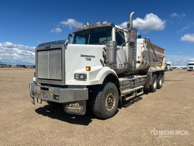 2014 Western Star 4900 6x4 T/A Dump Truck