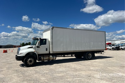 2020 International MV607 4x2 Van Truck