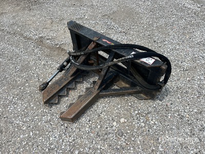 Bobcat 30 in Skid Steer Post Puller