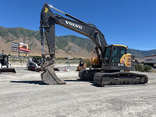 2018 Volvo ECR355EL Tracked Excavator