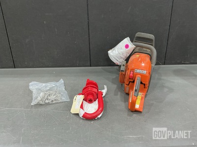 (26) Springs, (1) Eye Bolt & Assorted Items