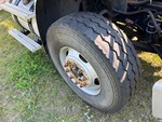 Underbody with Right Steer Tire