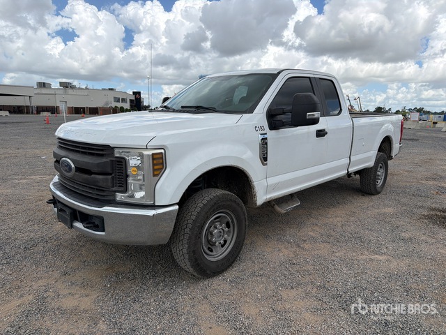 2019 Ford F-250 XL 4x4 Extended Cab Pickup