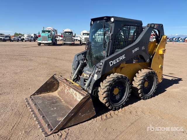 2022 John Deere 318G Skid Steer Loader