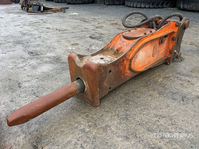 BME Q/C Hydraulic Breaker