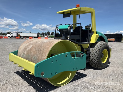 Ammann asc100 Rodillo / Walzenzug mit Glattmantelbandage
