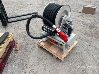 Metered 50 ft Diesel Fuel Hose Reel Varios, tienda, almacen, consumidor (Unused)