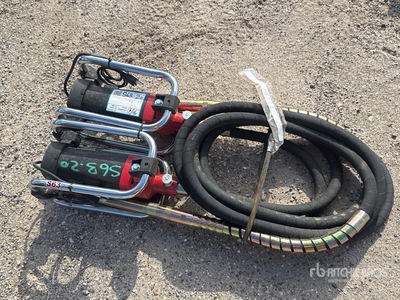 Quantity of (2) Mustang CV3500 Betonnen trilnaald (Unused)