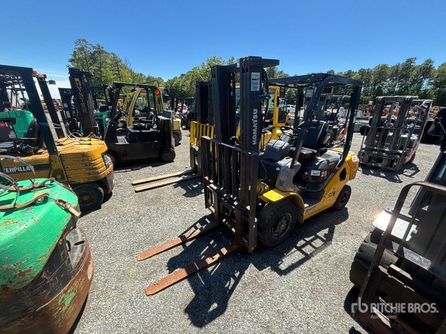2021 Komatsu FG25T-16 4650 lb Pneumatic Tire Forklift