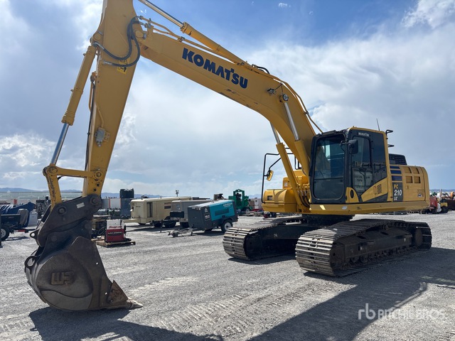 2018 Komatsu PC 210 LC 11 Tracked Excavator
