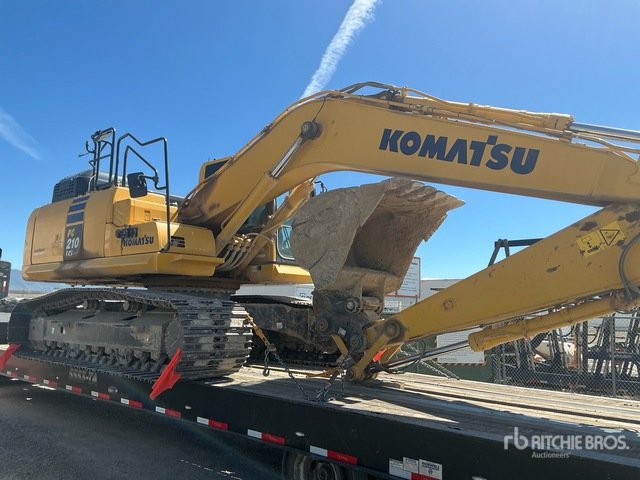 2018 Komatsu PC210LCI-11 Tracked Excavator