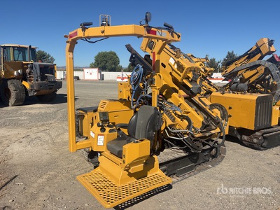 2021 Vermeer PD10 Crawler Mounted Post Driver