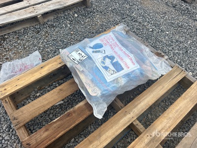 Quantity of (10) 2.4 in x 33 ft Blue Heavy Duty Ratchet Straps (Unused)