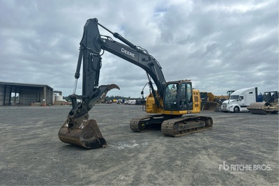 2024 John Deere 245 P-Tier Tracked Excavator