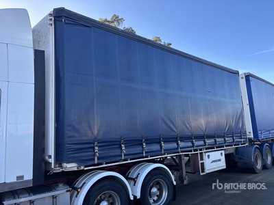 2008 Freighter Tri/A B-Double Lead Curtain Side Trailer
