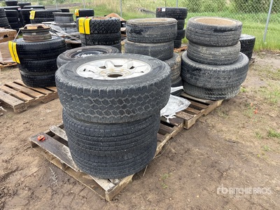 Quantity of (14) Mixed Tires