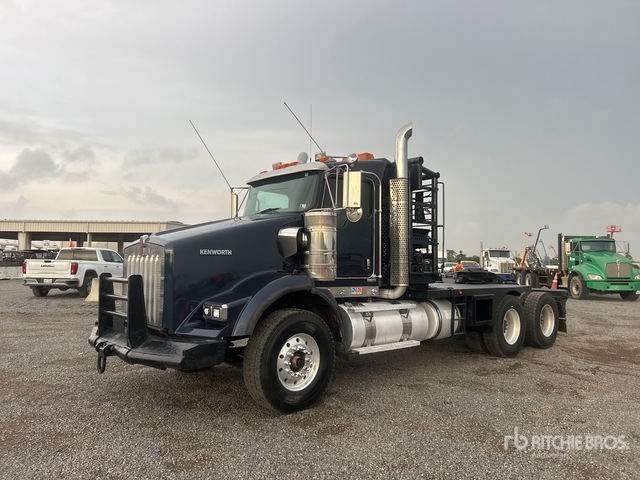 2013 Kenworth T800 6x4 Winch Truck