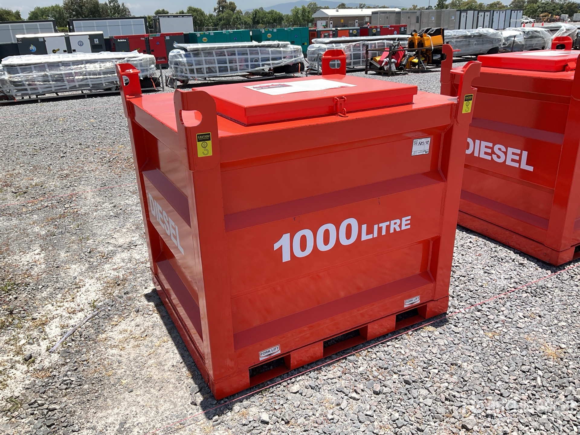 2026 DFT-1000 1000 L Skid Mounted Steel Diesel Tanque Apilable para Combustible (Sin Usar) / Stackable Fuel Tank (Unused)