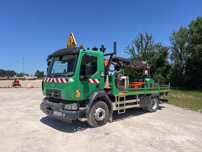 Risa G2T on 2019 Renault D250 DTI8 4x2 Camion Pose Poteaux Camion excavadora