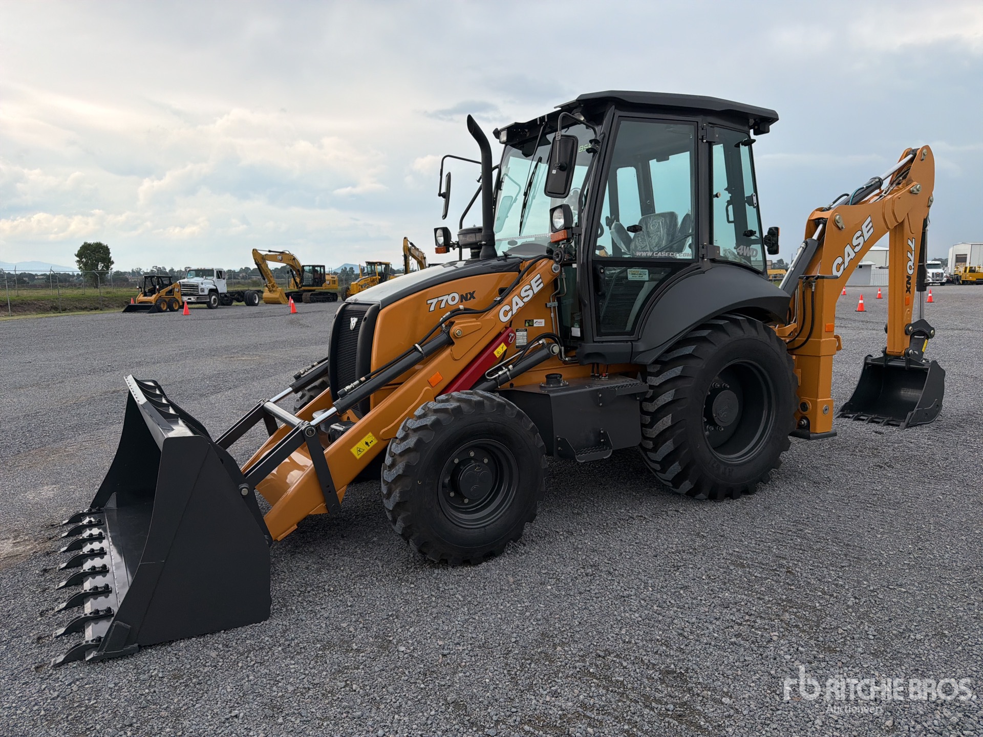 2026 Case 770NX 4x4 Retroexcavadora (Sin Usar) / Backhoe Loader (Unused)