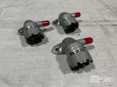 (8) Aviarms 3751B24T12 Tube Elbows