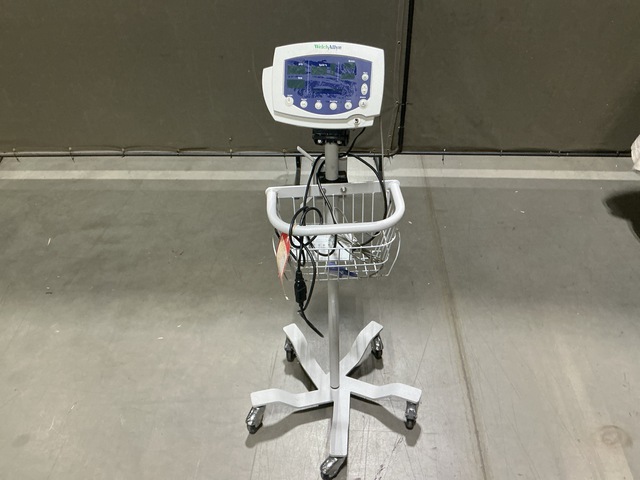 Welch Allyn 53NT0 Patient Monitor Welch Allyn 53NT0 Patient Monitor