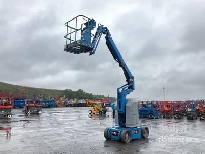 2016 Genie Z-30/20RJ 2WD Electric Articulating Boom Lift