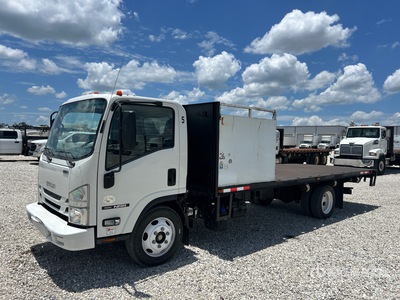 2021 Isuzu NRR 4x2 Flatbed Truck