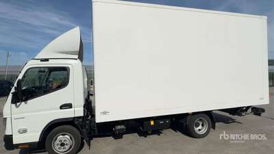 2024 Mitsubishi CANTER 3C 15/34 Furgoneta caja cerrada