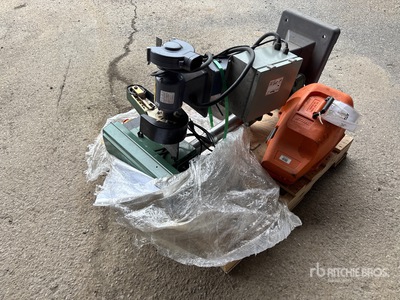 Bench grinder