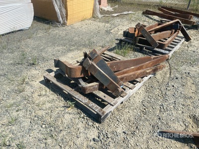 Quantity of (6) 48 in Fork Tines