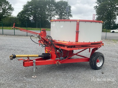 Kverneland taarup 807 Straw Distributor Divers