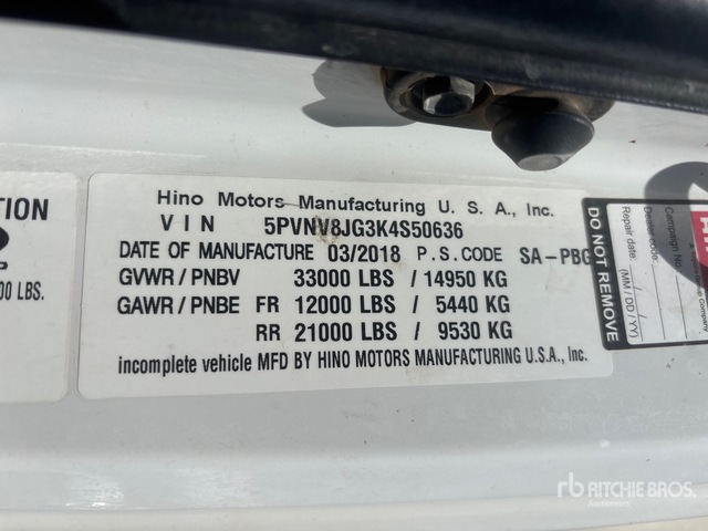 2019 Hino 338 2000 gal 4x2 Water Truck